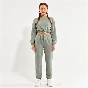 Ensemble de survêtement deux pièces pour femmes, logo personnalisé, pantalons de jogging, marque privée, fabricant et fournisseur de vêtements de sport en gros - Product Image 1