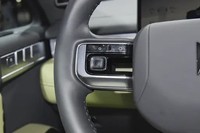 2025 Offre Spéciale M Hero Voiture tout-terrain de luxe DF EV Voiture Véhicule électrique pur Dongfeng M-hero 817 SUV 5 portes 5 places