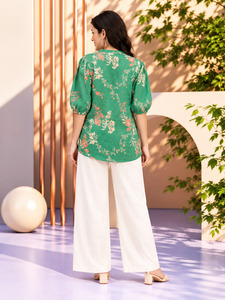 Chemisier vert à imprimé floral pour femme, col montant, manches ballon trois quarts, boutonné, décontracté, pour l'été - Product Image 5