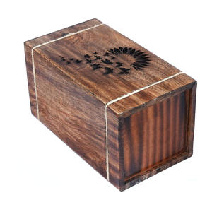 Urnas de madera de mango hechas a mano con diseño de Ying Yang para cenizas humanas, urna de cremación de madera grande para adultos para caja de urna funeraria de columbario - Product Image 3