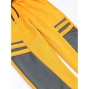 ชุดเซ็ตเสื้อฮู้ดซิปและกางเกงวอร์มคุณภาพสูง ดีไซน์ล่าสุด ชุดกีฬาผู้ชาย 2 ชิ้น ชุดวอร์มซิป - Product Image 3