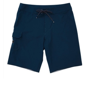 Slip de bain triangle personnalisé pour homme, taille élastique, couleur unie, respirant, 100 % polyester, short taille mi-haute pour sports de plein air - Product Image 2