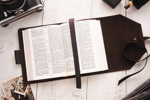 แฟ้มหนังพร้อมช่องใส่บัตรธุรกิจ แฟ้มสำหรับการสร้างเครือข่ายทางธุรกิจ ขายส่งอุปกรณ์หนัง LBC-0015 - Product Image 5