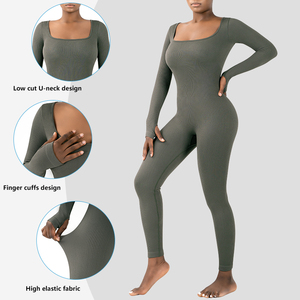 Combinaison sans couture côtelée en polyester écologique avec pantalon long, col roulé, manches longues et taille haute pour les soirées - Product Image 4