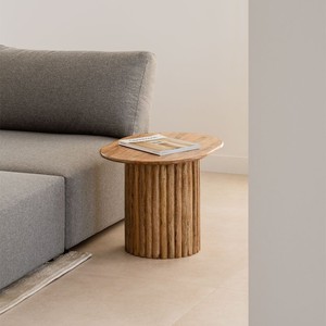 Table d'appoint en bois de manguier Vandana Autumn Aura - Product Image 1