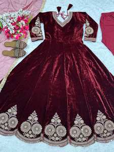 Elegante Conjunto de Tres Piezas Anarkali de Diseño Moderno con Bordado de Lentejuelas para Mujer, de Secado Rápido, para Todas las Temporadas, Bodas, Fiestas y Eventos - Product Image 5