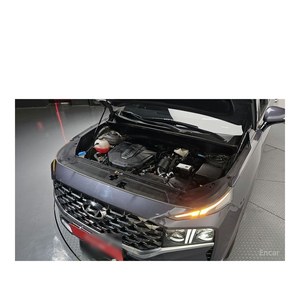 Hyundai Santa Fe Diésel 2.2 2WD 2021/8, 69,810 km, Caja de Cambios Automática, Norma de Emisiones Euro V, Asientos de Cuero, Volante a la Izquierda - Product Image 6