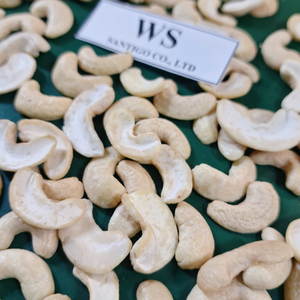 Trusted Supplier Broken Cashew <b>Nuts</b> <b>Kernels</b> Split Cashews SANTIGO Kaju Badam Low MOQ Custom Packing - Product Image 1