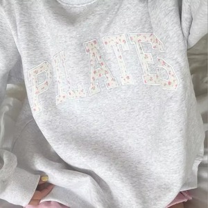 เสื้อสเวตเชิ้ตพิมพ์ลายฤดูหนาวสไตล์สตรีทแวร์ แขนยาว คอเต่าหลวมๆ สำหรับพิลาทิส ผลิตจากผ้าฝ้ายฟลีซ 100% สำหรับผู้หญิง - Product Image 5