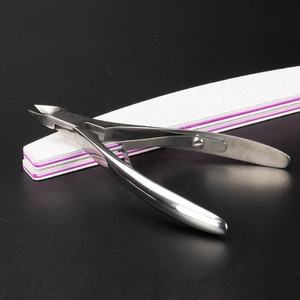 Coupe-ongles professionnel de qualité salon avec poignée antidérapante, outil en acier inoxydable durable pour les soins des ongles des doigts et des orteils - Product Image 3