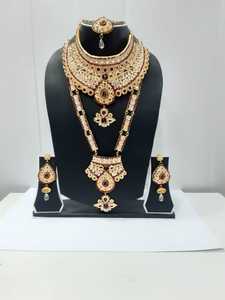 Conjunto de Collar y Pendientes de Novia Kundan de Lujo, Moderno, Chapado en Oro, con Cristales de Estrás Certificados, para Bodas Tradicionales Indias - Product Image 1