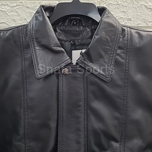 New Style Women's Leather Jacket Best Arrival Women Fashion Leather Jackets for Winter Clothing Full Sleeve Leather Jackets - Product Image 2