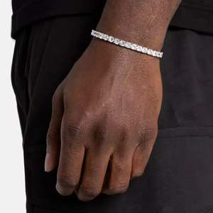 Bracelet tennis de luxe en forme de diamant pour hommes et femmes, serti de zircone cubique taille ronde, bijoux en or blanc - Product Image 2
