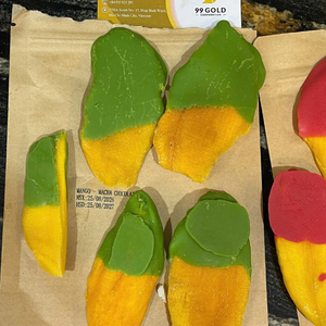 Mango en Rodajas Dulces en Conserva, Ingredientes Naturales, Frutas Tropicales Secas Suaves para Regalo - Product Image 1