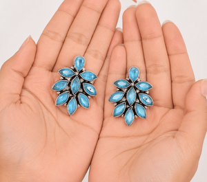 Pendientes de Plata Antigua con Múltiples Piedras y Diseño Floral, Pendientes de Botón Estilo Bohemio, Regalo para Ella - Product Image 3