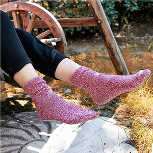 Calcetines de Hombre de Alta Calidad con Logotipo, Calcetines Deportivos Cálidos hasta el Tobillo, Tejido Suave de Lana/Algodón, Transpirables, Antibacterianos, Ecológicos - Product Image 4