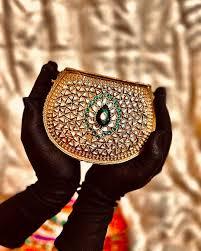 Bolso de mano tipo clutch con diseño de mosaico Kundan para bodas, recepciones, fiestas y eventos. Hecho a mano. - Product Image 5