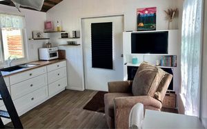 Adorable mini-maison à vendre – Colorado Springs LIVRAISON GRATUITE À TOUTES LES RÉGIONS - Product Image 4