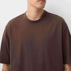 เสื้อยืดผู้ชายคอตตอน 100% มีสินค้าพร้อมส่ง ราคาขายส่ง แขนสั้น คอกลม เสื้อยืดเรียบง่าย สไตล์ลำลอง - Product Image 4