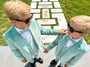 Costume formel en velours bleu ciel pour garçons, ensemble 3 pièces – Tenue de luxe pour mariage et fête pour enfants - Product Image 2