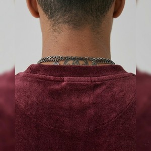 Ensemble de survêtement en velours bordeaux pour homme, t-shirt et short oversize, streetwear de luxe, tenue décontractée d'été, ensemble deux pièces - Product Image 3