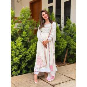 Vestido de Noche Elegante con Pent y Dupatta de Diseñador para Fiestas y Ocasiones Especiales - Product Image 3