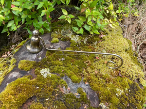 Velas decorativas de Azora Industries con forma de campana de metal plateado vintage - Product Image 4