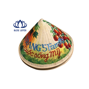 BEST SELLER Chapeau vietnamien en gourde sculptée, écologique et personnalisé |   Souvenir et accessoire photographique artisanaux durables - Product Image 1
