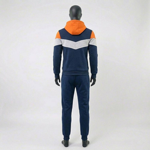 Survêtement de sport d'hiver à capuche de haute qualité pour hommes, conception de logo personnalisé, vêtements de sport ajustés OEM, survêtements en gros - Product Image 2