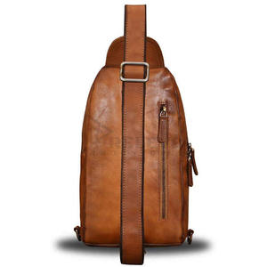 Sac de voyage et de sport en cuir véritable pour homme, grande capacité 30-40L, sacoche bandoulière triangulaire décontractée personnalisée - Product Image 6