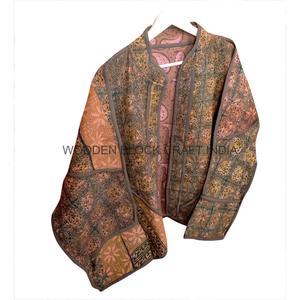Veste Kantha en coton imprimé à la main à motifs floraux indiens pour femmes, patchwork dessiné à la main, respirante, écologique, séchage rapide, pour l'extérieur, automne - Product Image 2