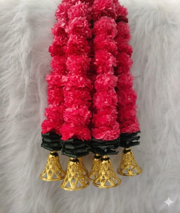 ดอกดาวเรืองประดิษฐ์ที่มีลักษณะเหมือนจริงพร้อมระฆังพวงมาลัยดอกไม้สำหรับงานแต่งงานฉากหลังเทศกาลขึ้นบ้านใหม่ mayun dholki | ของตกแต่งผนังบ้าน - Product Image 2