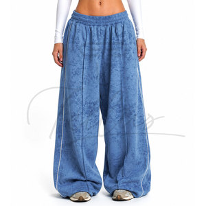 Pantalon de survêtement pour femme de haute qualité, style évasé et ample, en polaire légère, streetwear, taille élastique, poches latérales, 100% coton - Product Image 5