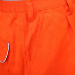 เสื้อกั๊กนิรภัยสะท้อนแสงแบบขายส่ง ANSI Class 1 กันน้ำ ไฟ LED กระพริบ 100% โพลีเอสเตอร์ น้ำหนักเบา ระบายอากาศได้ดี สีเขียว - Product Image 3