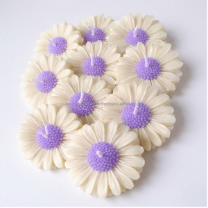 Decorative Daisy Flower <b>Candles</b> Set Scented Handmade Floral Wax <b>Candle</b> <b>Gift</b> Home Decor USA - Product Image 4