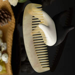 Buffalo Horn <b>Comb</b> in Polished Finish Horn Art Ware Fine Tooth <b>Comb</b> Anti Static Hair <b>Comb</b> - Product Image 6
