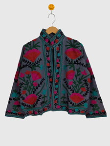 Veste à col mandarin brodée à la main avec des motifs floraux, manches longues, en coton, pour femmes, taille plus, style Prairie Chic, à porter au printemps - Product Image 1