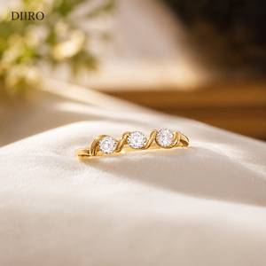Anillo de compromiso de moissanita con corte redondo brillante, chapado en oro blanco, con engaste de barra, regalo para el Día de San Valentín - Product Image 1