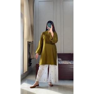 Salwar Kameez Listo para Usar, Tela de Rayón Pesado, Bordado Completo, Largo hasta el Suelo, Corte Regular, Secado Rápido, Estilo Moderno para Fiesta - Product Image 1