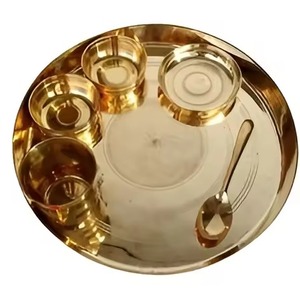 Service de table vintage en laiton, vaisselle indienne en laiton Thali, vaisselle artisanale traditionnelle, vente en gros pour hôtel, restaurant, maison, traiteur - Product Image 4