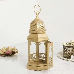 Lanterne en métal doré moderne 2026, porte-bougie en verre transparent, décoration de la maison, Noël, mariages, Ramadan, Eid, décorations lumineuses - Product Image 1