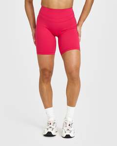 Shorts taille haute pour femme Berry Bloom avec logo personnalisé, ceinture compressive et tissu respirant anti-transpiration - Product Image 1