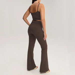 Leggings de yoga taille haute à jambe évasée, longueur intégrale, couleur unie, design froncé, sans couture, respirant, extensible dans les quatre sens, Spandex/Nylon - Product Image 2