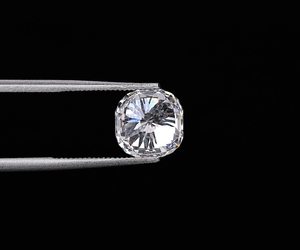 Diamant solitaire de 2,07 carats, taille tartan CVD, cultivé en laboratoire, sans conflit, certifié IGI, couleur E, cadeau personnalisé, fait main, pour fiançailles - Product Image 6