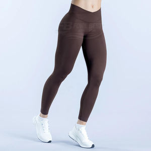 Shorts de Yoga Plisados con Cintura Cruzada y Diseño a Cuadros, de Cintura Alta, Sin Costuras, de Nylon/Spandex para Mujer, Efecto Levanta Glúteos, OEM - Product Image 6