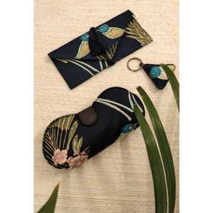 Elegante Juego de Regalo Personalizado de 3 Piezas con Diseño de Pájaros Enamorados en Azul para Cualquier Ocasión - Product Image 1