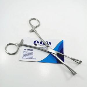 High Quality Stainless Steel Pennington <b>Piercing</b> <b>Clamp</b> Forceps with Triangular Jaws for Professional Body <b>Piercing</b> tool - Product Image 5