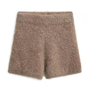 Short en mohair tricoté sur mesure OEM avec design personnalisé et broderie pour les uniformes d'automne - Product Image 1