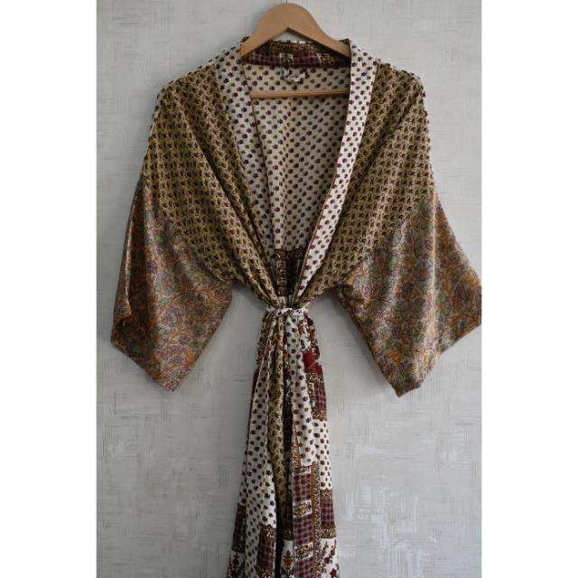 เช่นเดียวกับภาพ