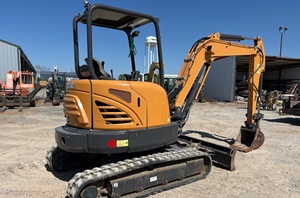 Miniexcavadora Usada Case CX37C, Excavadora de Orugas de 3.5 Toneladas, Excavadora Compacta para Construcción y Trabajo Agrícola - Product Image 2